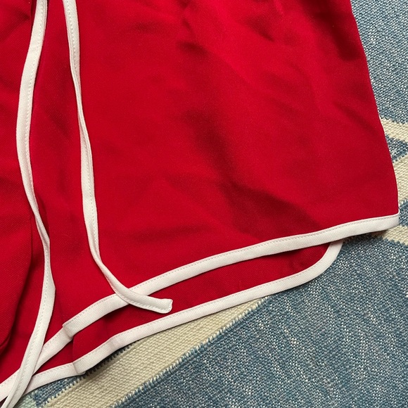 NWOT Forever21 Red Sporty Shorts with White Lining - Picture 6 of 6